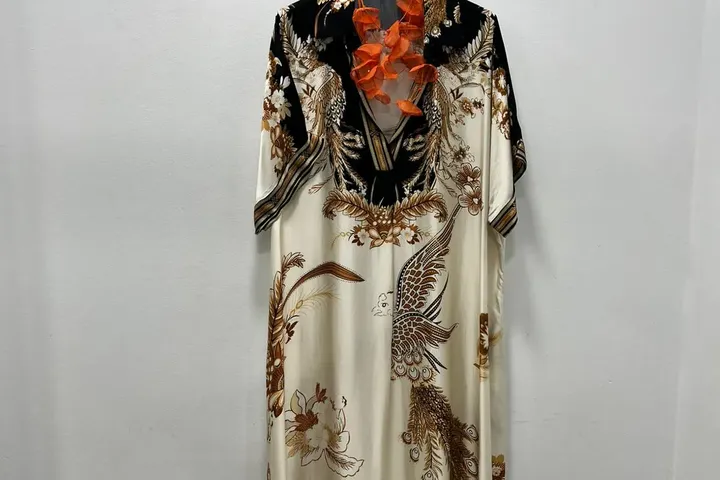 Vestido mezcla 20 % seda fenix (134 pecho, 158 cadera)